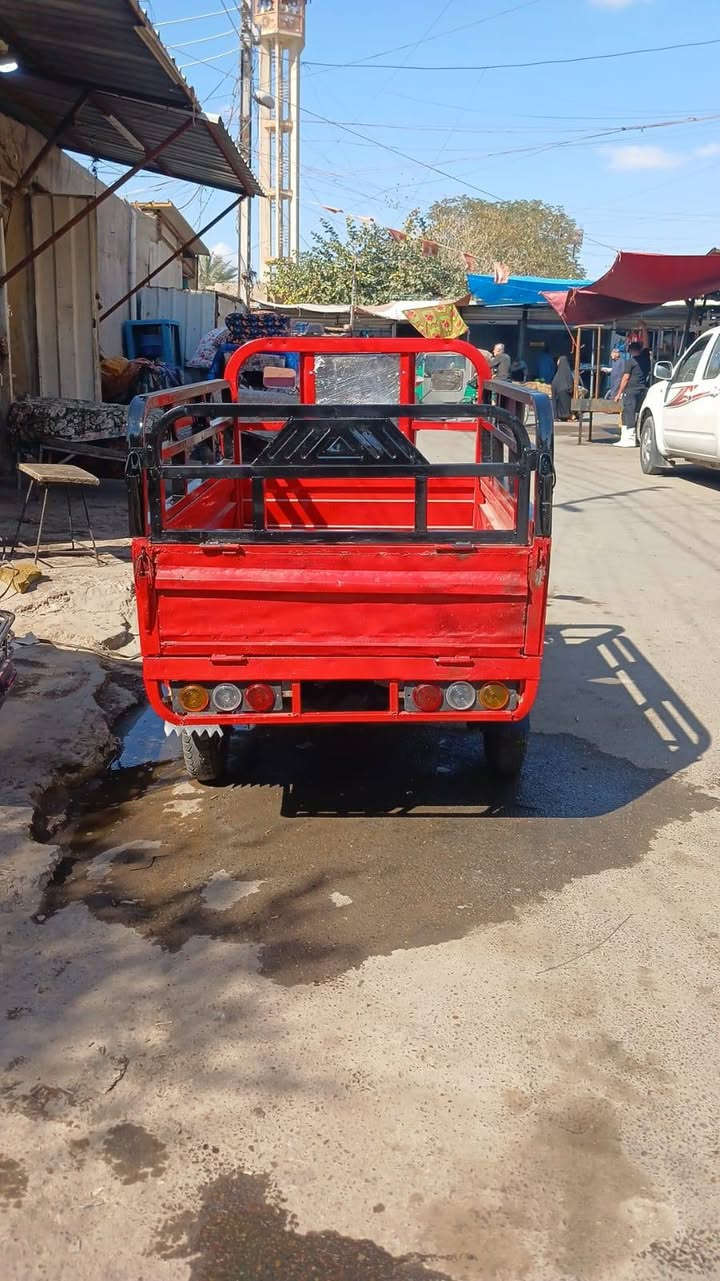 السلام عليكم مكلف بالنشر ستوته شحن الحجم الوسط كل شيء بيها جديد شفتات تخم تاير تخم وياله عشربطاريات تخم جديد وتخم مستعمل البدي مصبوغ السعرمليون وبيهه مجال بسيط بغداد الدوره شارع 60 للاستفسارواتساب *********** أو***********
