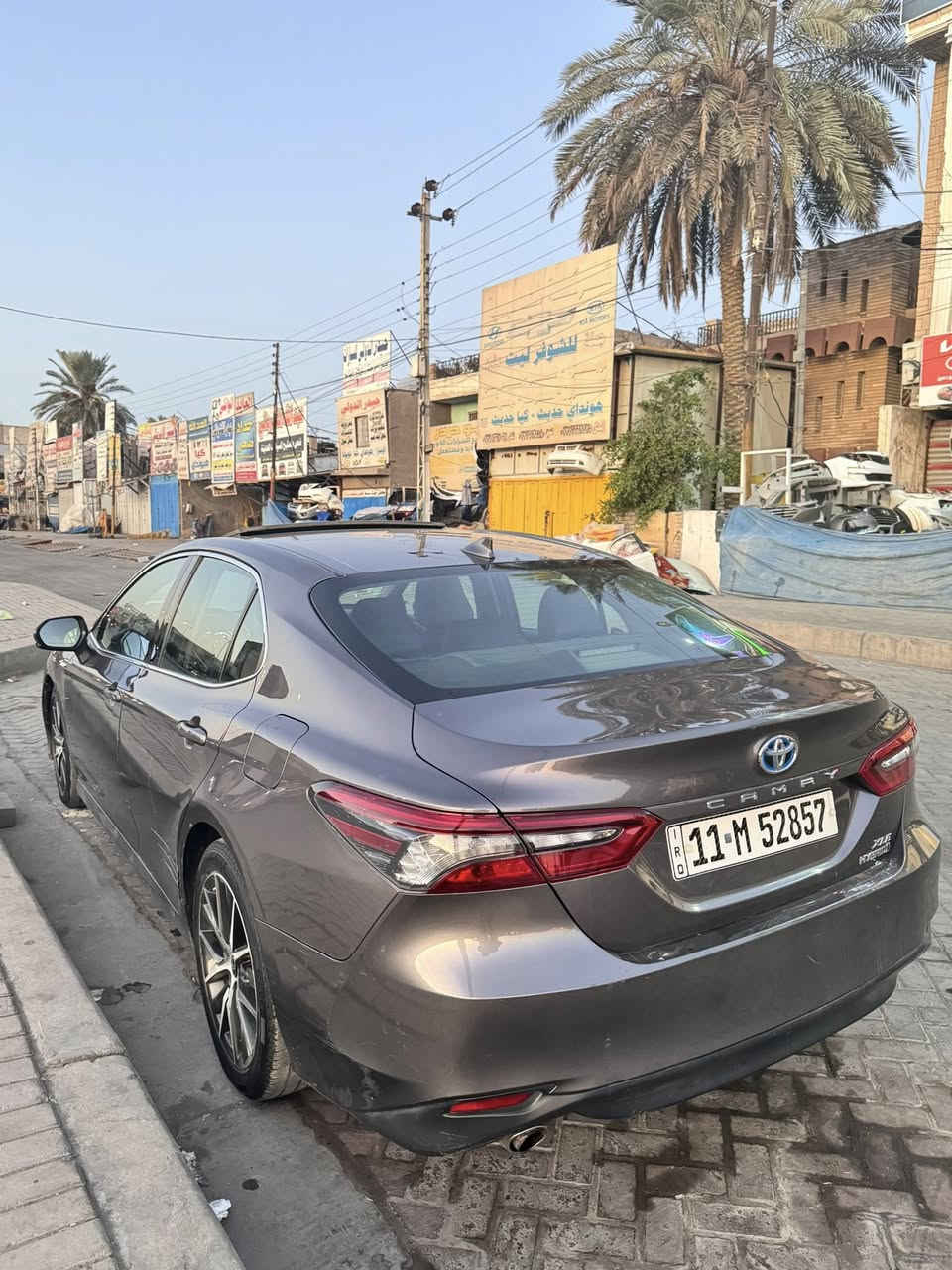 سلام عليكم 
كامري 2021 هايبرد اعلى فئه XLE
فول الفول 
بصمه
كشنات جلد
قطعتين تبريد
تدفئه كشنات
فتحه سقف 
كشنات كهربائيه
تحديد مسار 
سياقه ذاتيه
مثبت سرعه
سيارة بعد هواي مواصفات كل مواصفات الفول 
الضرر جاملغ السايق ضربه مو قويه 
صبغ رش ٣ قطع بنيد وباب توحيد لون فقط وبارد 
السياره كلش اقتصاديه كل سبوعين افول مره 
السعر ١٦٨ $ فقط
***********
