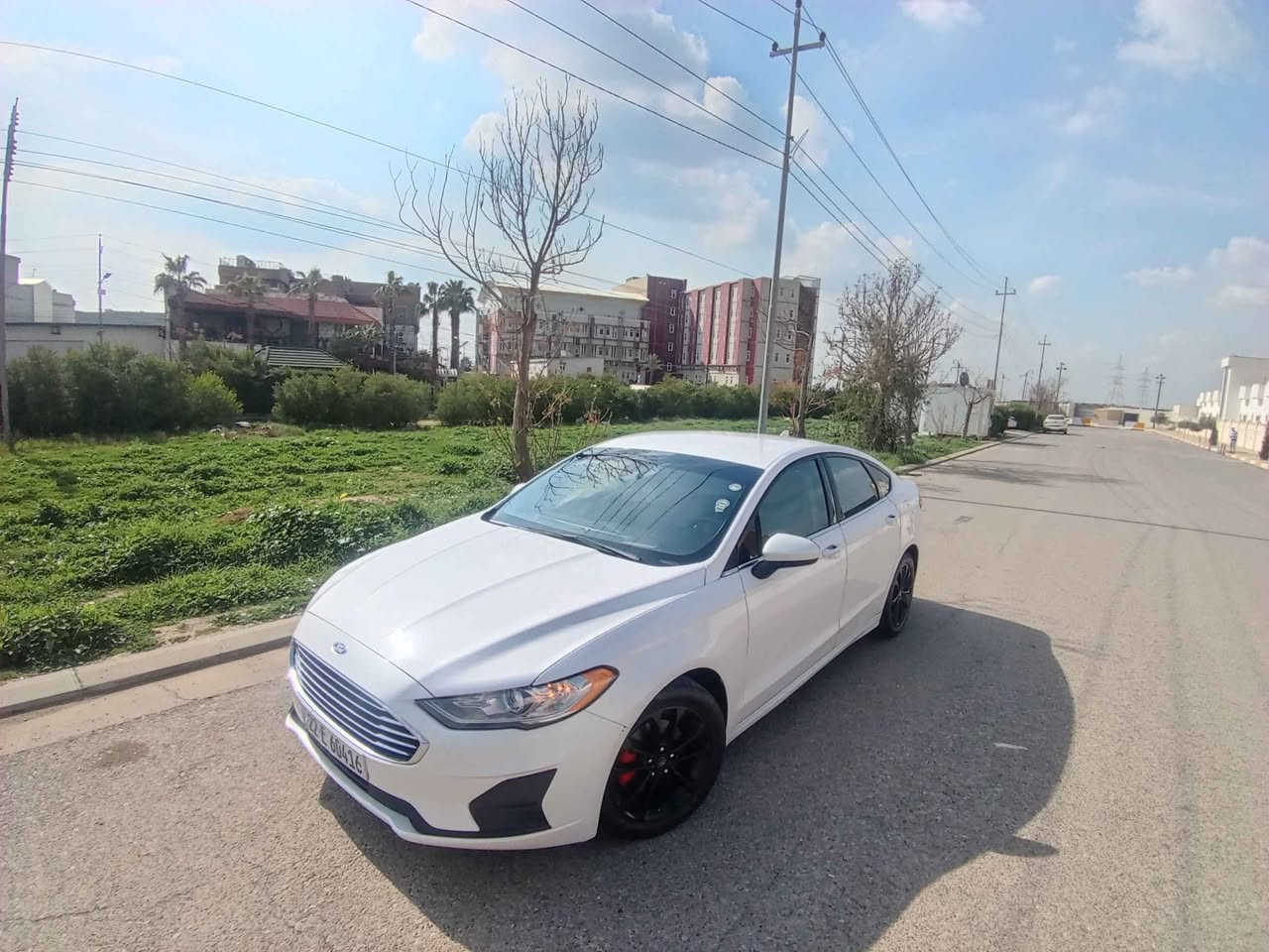 فورد فيوجن 2020 لون ابيض صدفي مميز 💥 رقم اربيل  سنوية ورقم جديد مواصفات رادار مانع الاصطدام الامامي رادار جانبي شاشة كبيرة كامرة دوارة تحديد مسار تحكمات ستيرن كشنات كهربائي كير ماوس حساسات خلفية بصمة تشغيل محرك ١٥٠٠ تيربو ماشي ٥٩ الف السيارة بيها باب خلف السائق صبغ الباقي كفالة عامة حتى الدعاميات بدون صبغ امامي خلفي كبس السيارة ايرباك ستيرن ودشبول سليم داخل لون بيجي  السعر ١٢٦ وبيها مجال للاستفسار *********** مكان اربيل عنكاوة أربيل, العراق
