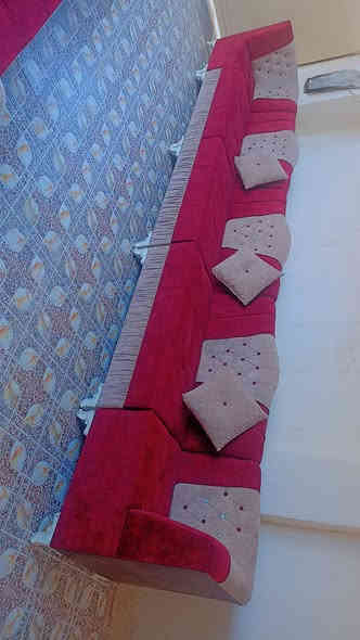 سلام عليكم تخم ديوان جديد  للبيع ستخدام قليل نضافة فول
السعر 450بيه مجال 
المكان بعقوبة كاطون  الرازي 
استفسار عن ***********
