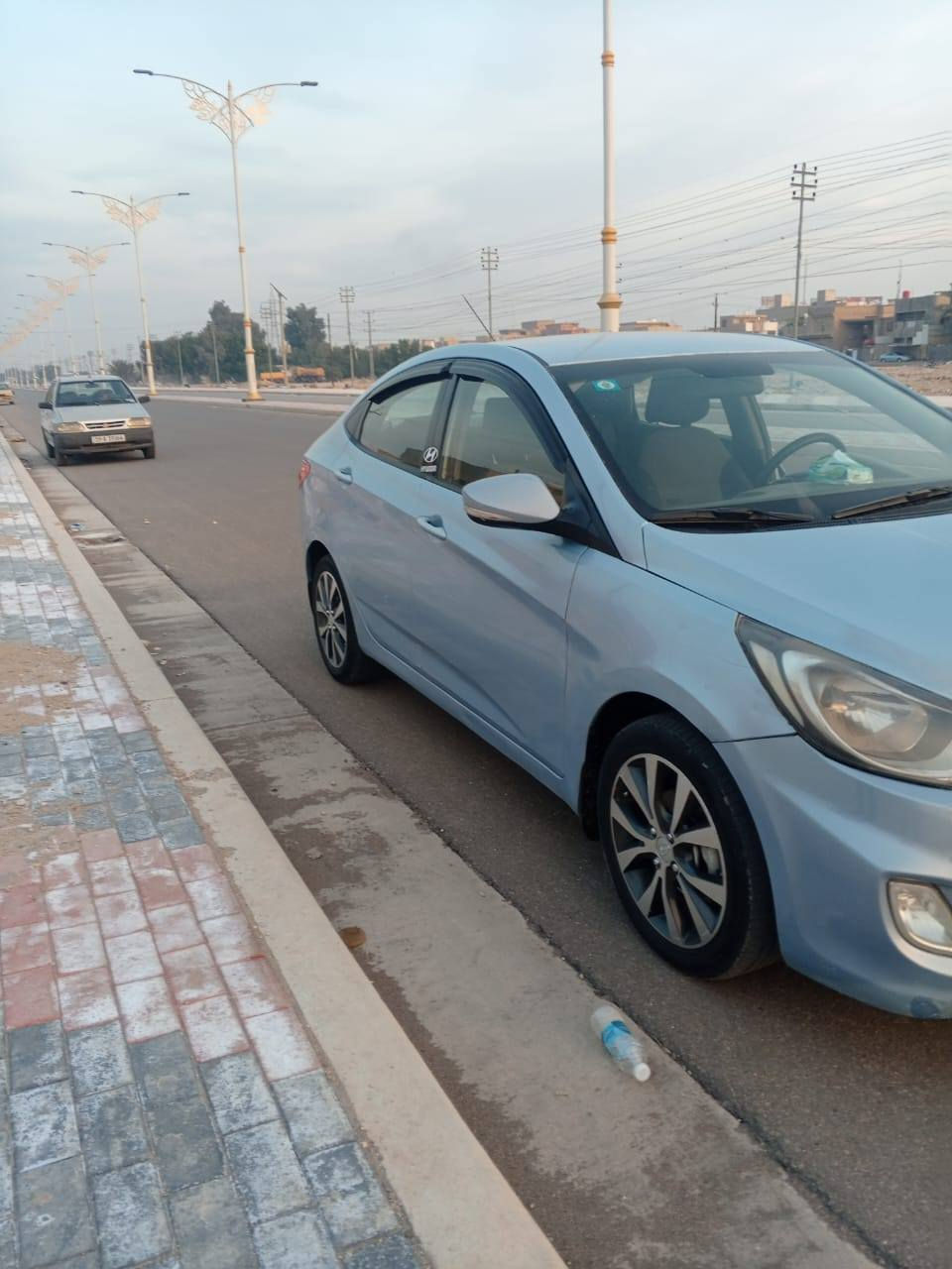 سلام عليكم
اكسنت 2014 
وارد خليجي
محرك 1600
رقم كربلاء مكانها كربلاء
بأسمي
ماشيه107
مكفوله عدا  الدوسه ودور الجاملغ
السعر 100
للاستفسار ***********
