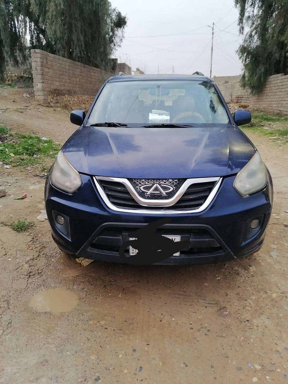 السلام عليكم سياره شيري تيكو 2013للبيع السيارة محرك كير نضيف قطره صبغ مابيه السعر 60وبيه مجال التواصل على الرقم***********
