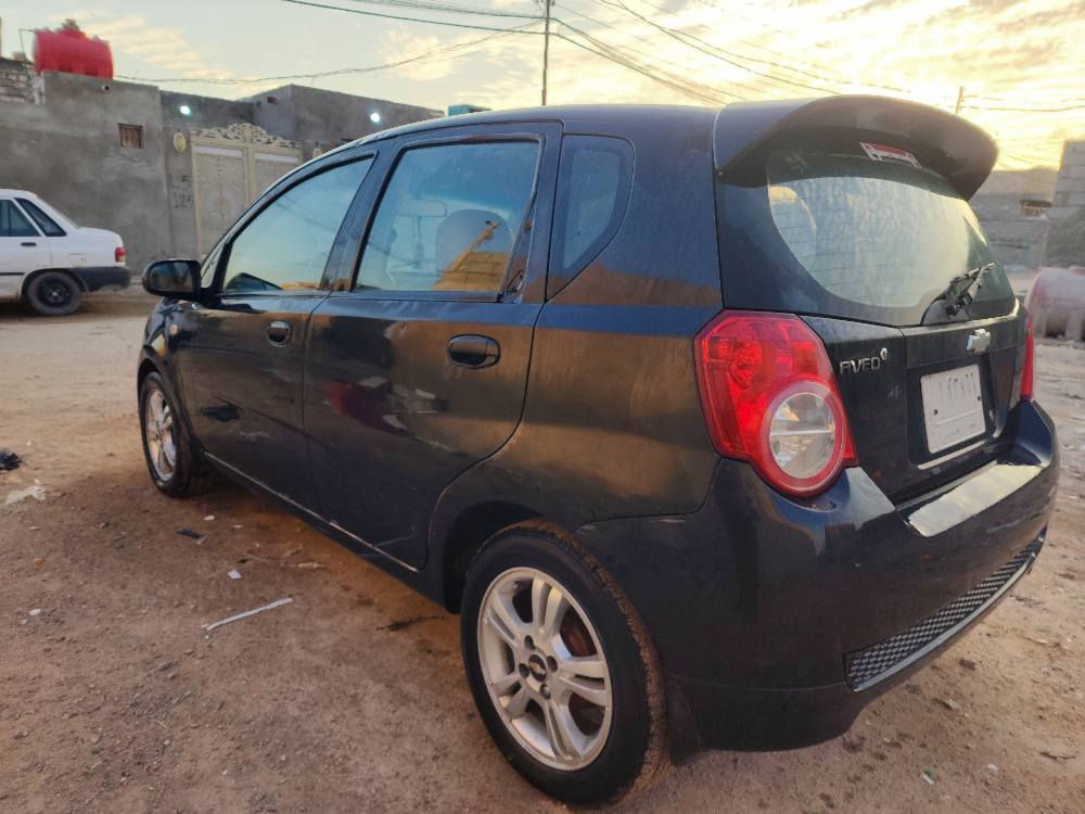 سلام عليكم .......
افيو 2009 هاش باك سبورت مكينة ١٦٠٠ بيها بخار تبريد تدفئة شغلات حداديه ٨٥ % غرفتها حلوة مبدل بيها باب الورة الصدر كهربائياتها شغاله كلها راعيها يريد مداور كير عادي للبيع او للمراوس هذا رقمي 
*********** مكانها نجف النجف, العراق
