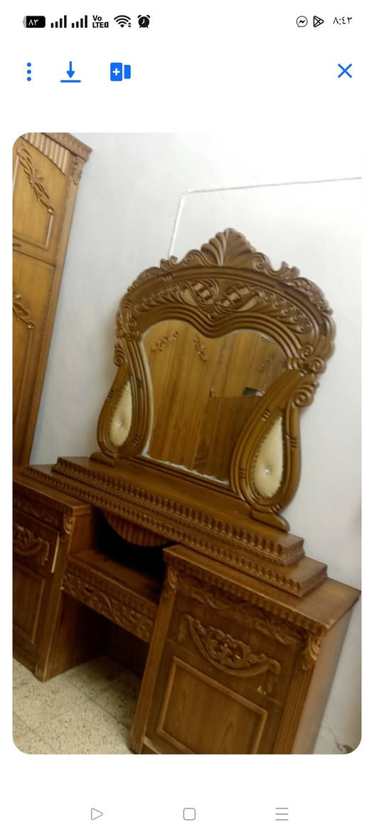 تخت بس يحتاج طبقه للكشن وميز تواليت السعر اثنينهم 120- خشب ثقيل مابيهم نقص الشراي فقط يتصل ***********-‏‪***********‬‏ وادي حجر بيع مستعجل
