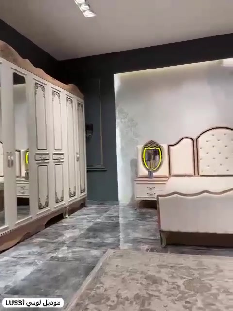 تم بعون الله وصول موديل🔻 * 
 لوسي نفرين كريمي و جوزي * 🔻
*9 قطع   * اصلي 
⚫️كنتور 365  سم ارتفاع 235 سم  وداخل كنتور 55سم  
🔴ميز تواليت نفس الصورة قياس عرض 140 سم وارتفاع 185 سم 
⚫️كومدي عدد 2 قياس 📏 عرض 60 وطول 45 سم انار لد اناره لد بالمرايه دبل جرار 
🔴سرير نفرين180سم*200سم  …سرير مخزن دبل هايدروليك 
⚫️درور مجرات
🔴مرايه قيافه مع جرار 
⚫️طابوريه
🔴شازلون مع سرير 
🟣
السعر بالدينار 🇮🇶🇮🇶مليون و600🇮🇶🇮🇶
 ⚠️ برغي حديد 💪ظهر بلوك 
تركي 100‎%‎🇹🇷 مصنع 🏭 دافنس الاصلي 

توصيل جميع محافظات العراق 
🐝


**إذا كنت صاحب هذا الإعلان وتريد حذفه لأي سبب، رجاءا أرسل رسالة إلى الدعم الفني**