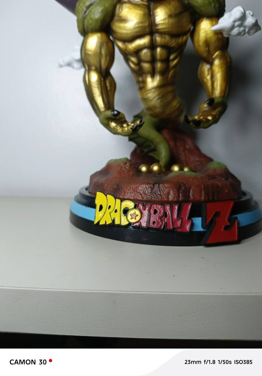 مجسم تنين دراغون بول
طول ٢٥ 
عرض ١٠ 
حجم كبير وزن ثقيل 
تفاصيل نار 
سعر ١٨ الف 
للتواصل ***********
بيج الانستا zain_anime_store
