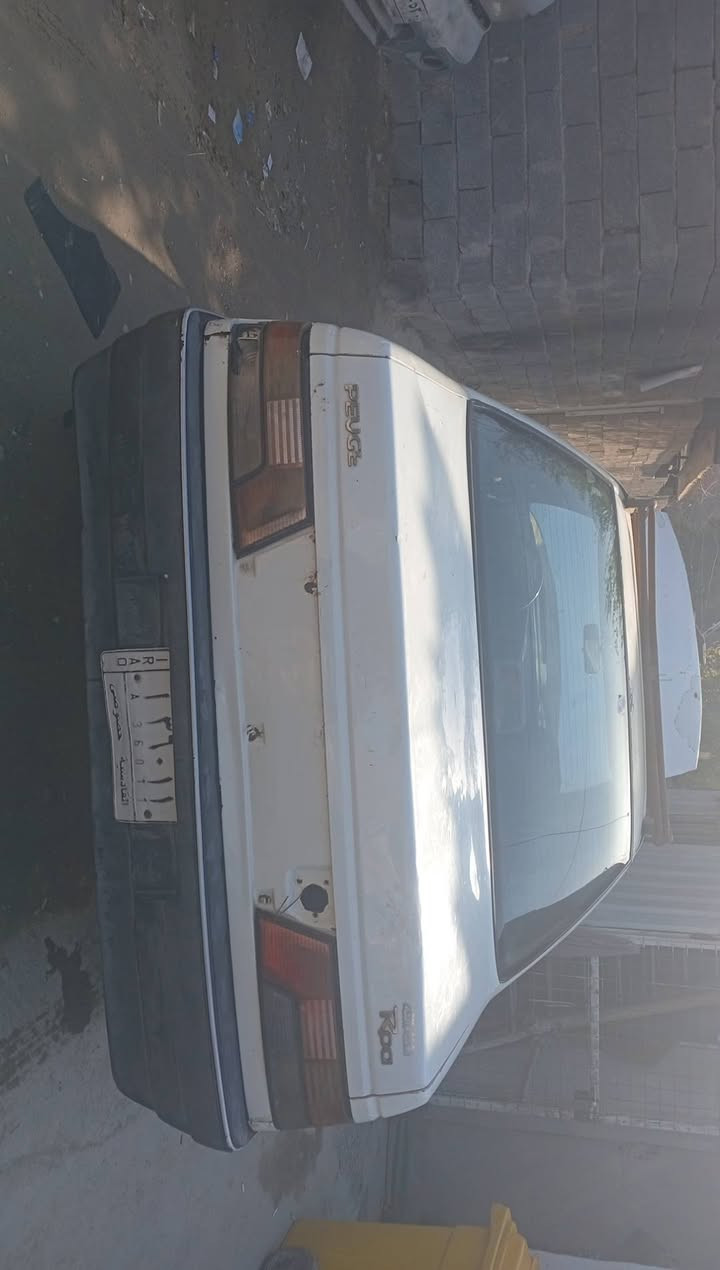 السلام عليكم ورحمه الله وبركاته سيارة بيجو خصوصي اوتوماتيك موديل 2010 رقم قادسية الماني سنوية عضم عاج مستمسكات راعيها موجودة مكينة وكير اوتماتيل نضيفات تخم تاير نضيف حدادية نضيفة ابيع بدون راعي اتكفل عشائر وقانون سعرها 13ورقة بيها مجال حك جيتك عنواني بغداد مدينة الصدر هاتف ***********
