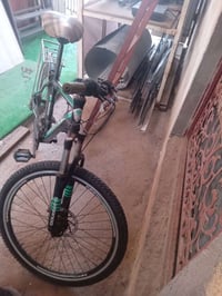 بيسكل جبلي البيع سعر ١٧٥ وبي مجال لاشراي  شراي يراسلني على هاذ الرقم ل...