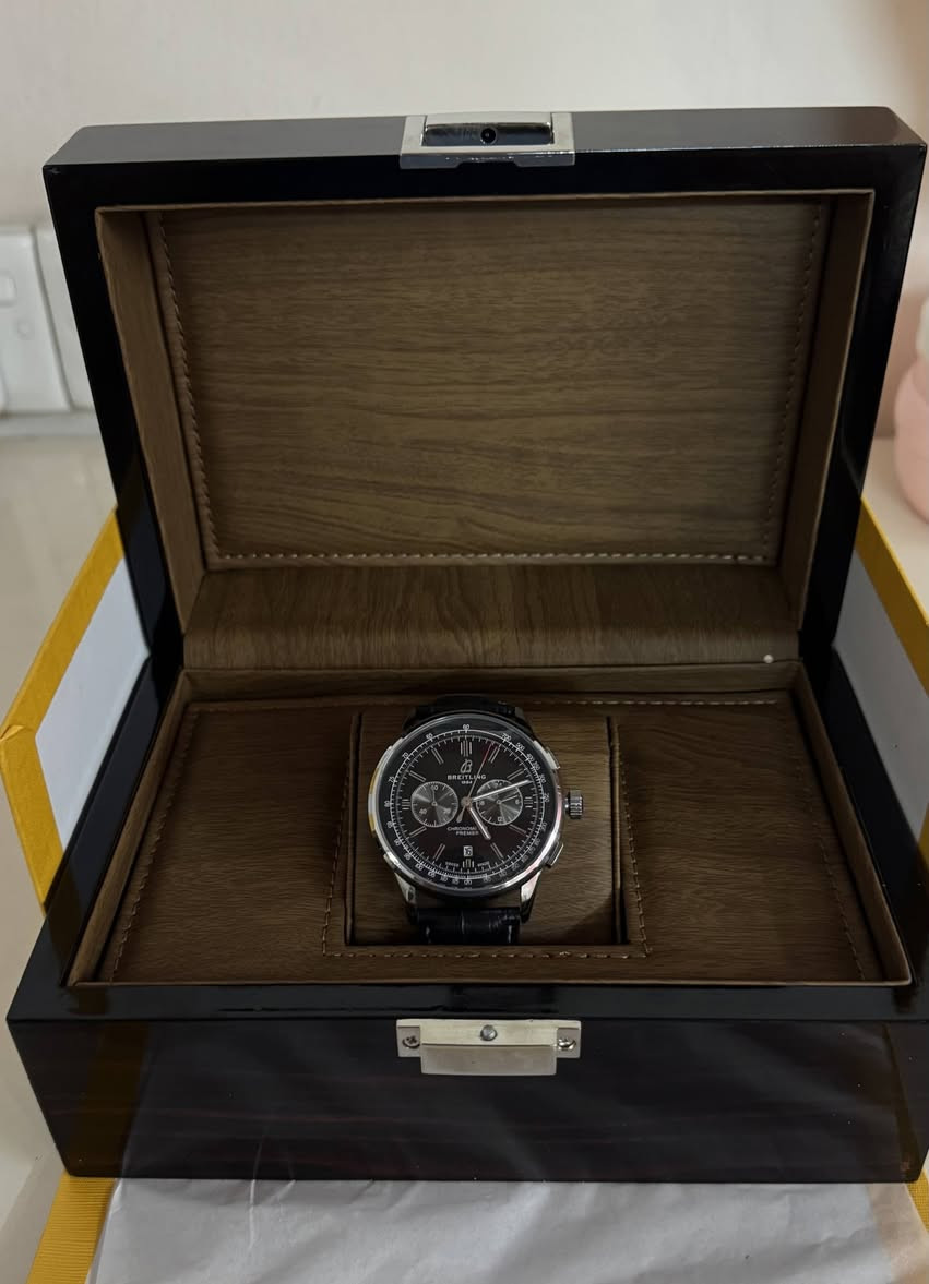 ساعة ماركة breitling كلاسيكية أصلي مع بوكس صاجي السعر 55 ويا التوصيل السعر قفل


**إذا كنت صاحب هذا الإعلان وتريد حذفه لأي سبب، رجاءا أرسل رسالة إلى الدعم الفني**