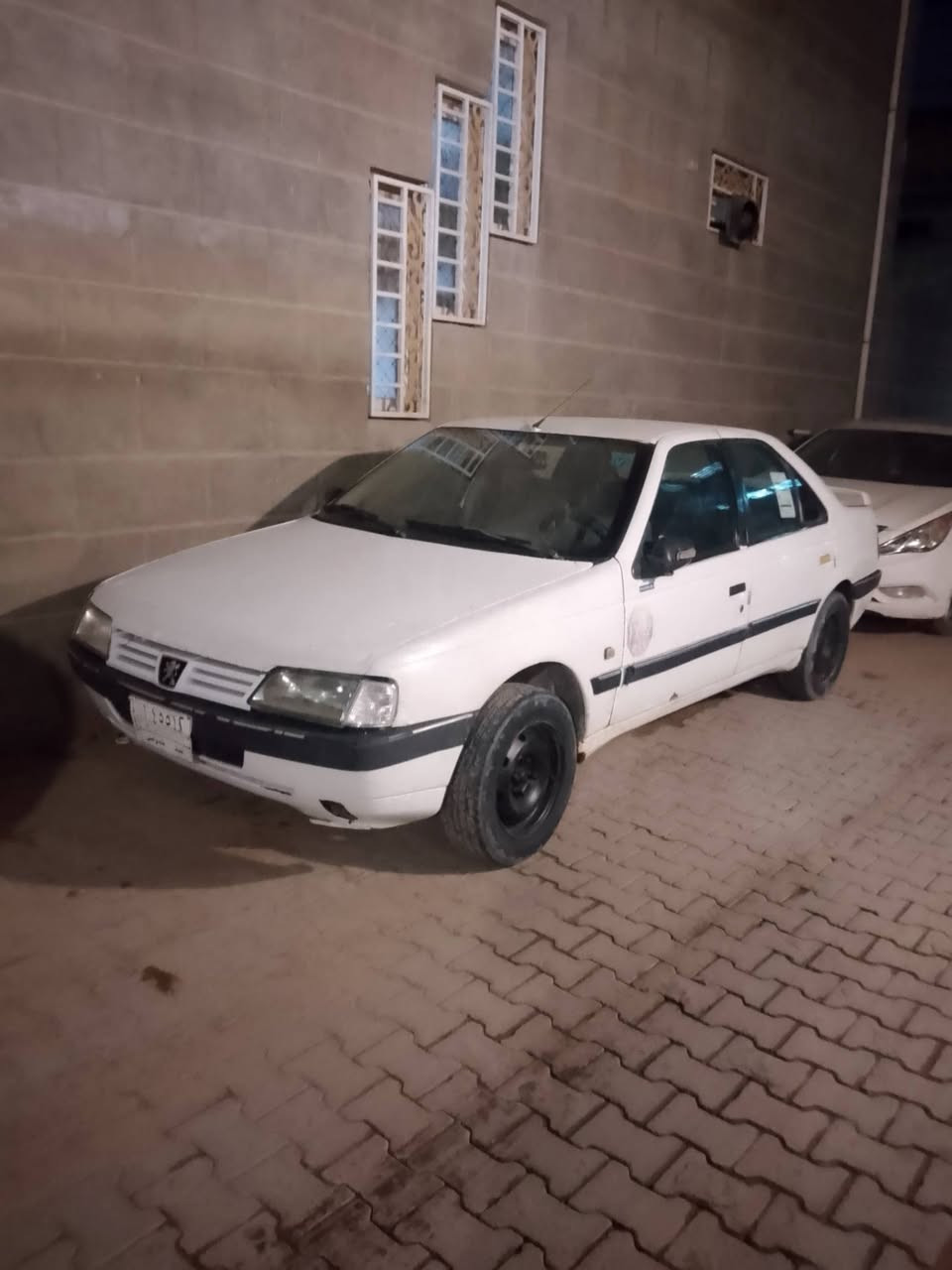 السلام عليكم.       بيجو روئ موديل 2009 رقم نجف الانماني.     كير مكينه اوتو شادله  ونجي كربلاءئ       سياره جاهزه    سعره 27ورقه مكاني نجف ***********هذا رقمي
