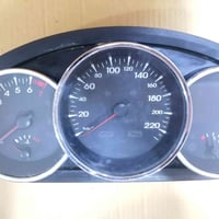 قطع غيار • مع البديل