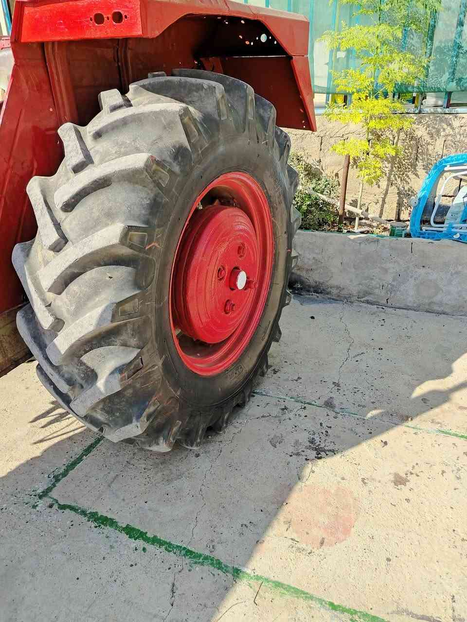 عنتر 71 للبيع موديل 86 السعر اتصل  ***********
