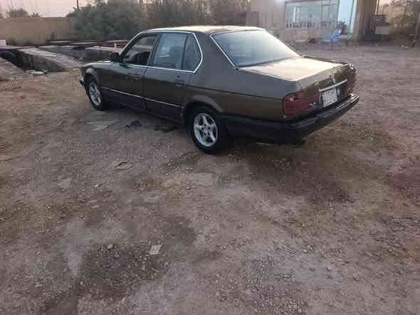 بي إم ٧٣٠ موديل ٩١ رقم نجف
مكينه حداديه تخم تاير جدد
السعر ١٦ مكان السياره الدوانيه
اي استفسار ***********
