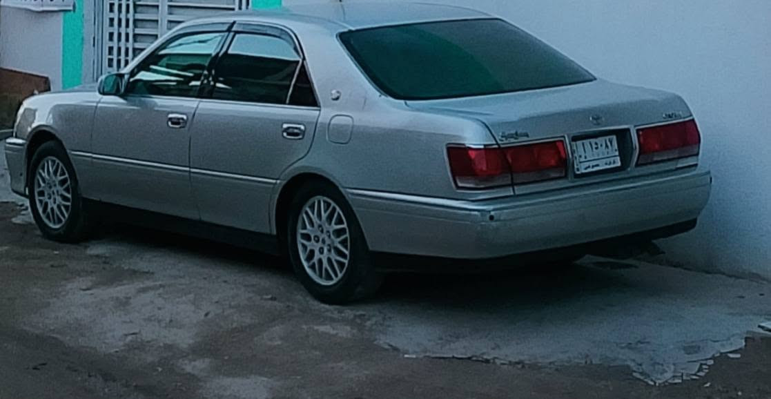 سلام عليكم ملكه للبيع موديل 2003 تبريد ثلج حداديه جديده كصه قمار  كهربائيات جديده تخم تايرات جديده كله شغال كراسي شغاله كير ومكينه حلوات سياره اصولي سعر 55 وبيها مجال حق الجيه ***********
