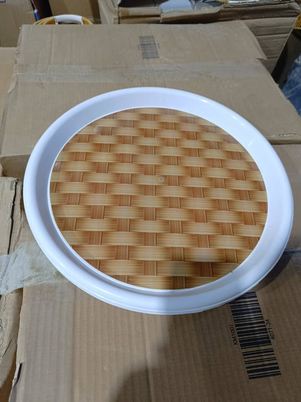 صينيه ميلامين حجم الكبير 38,سانتيم الاصليه تعبائه الكارتون 120قطعه  ب9000الدرزن والتوصيل مجاني داخل الديوانية والجميع محافظات العراق  اقل طلب 10درزن اتصال ع الرقم ***********تجهيز المجمعات والمولات والمحلات   كميات  البيع
