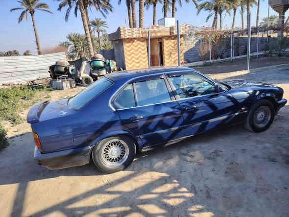 سلام عليكم بيئم حجم 535كير ومحرك كفاله كهربائيات شغاله حداديه خير من الله تراي سياره 260رقم جديد نينوى تحويل مباشر وسياره بدون صبغ تفاصيل اكثر بلخاص رقم الهاتف ***********
