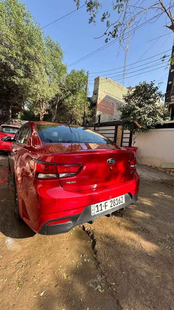 للبيع  كلشي موضح ب منشور الصور والسونار ✅
سلام عليكم 

كيا ريو موديل 19 ✅

فئه S✅

كير AT المرغوب ✅

صدر جديد مصارله سبوع ✅

صدر جديد ✅

نضام ECO✅

نضام  Sport ✅

تحكمات ستيرن فول ✅

سياره نضيفه وحلوه ونصبتها حلوه ✅

سيارة كامله ✅

الجهه اليسار الجاملغ فقط جارد 

كير محرك كله مكفول

تبريد يخبل الله شاهد

مكاني بغداد

  

رقمي ***********✅

السعر 100 ماكو هيج سعر ✅
