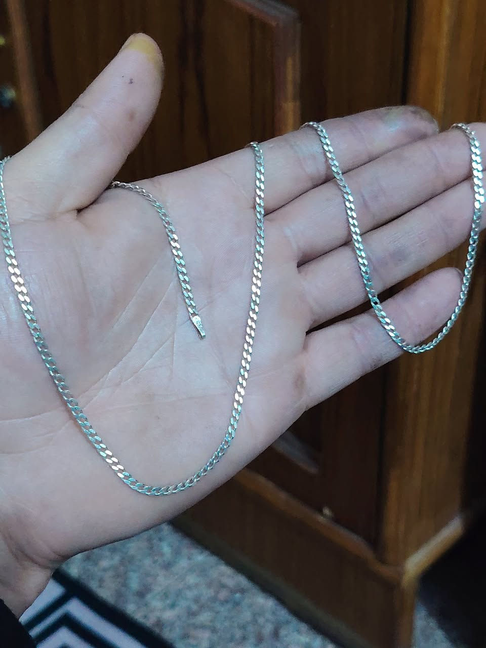 سلام عليكم سوارات زناجيل سعر غرام 3500نهايته بغداد الشعب ***********
