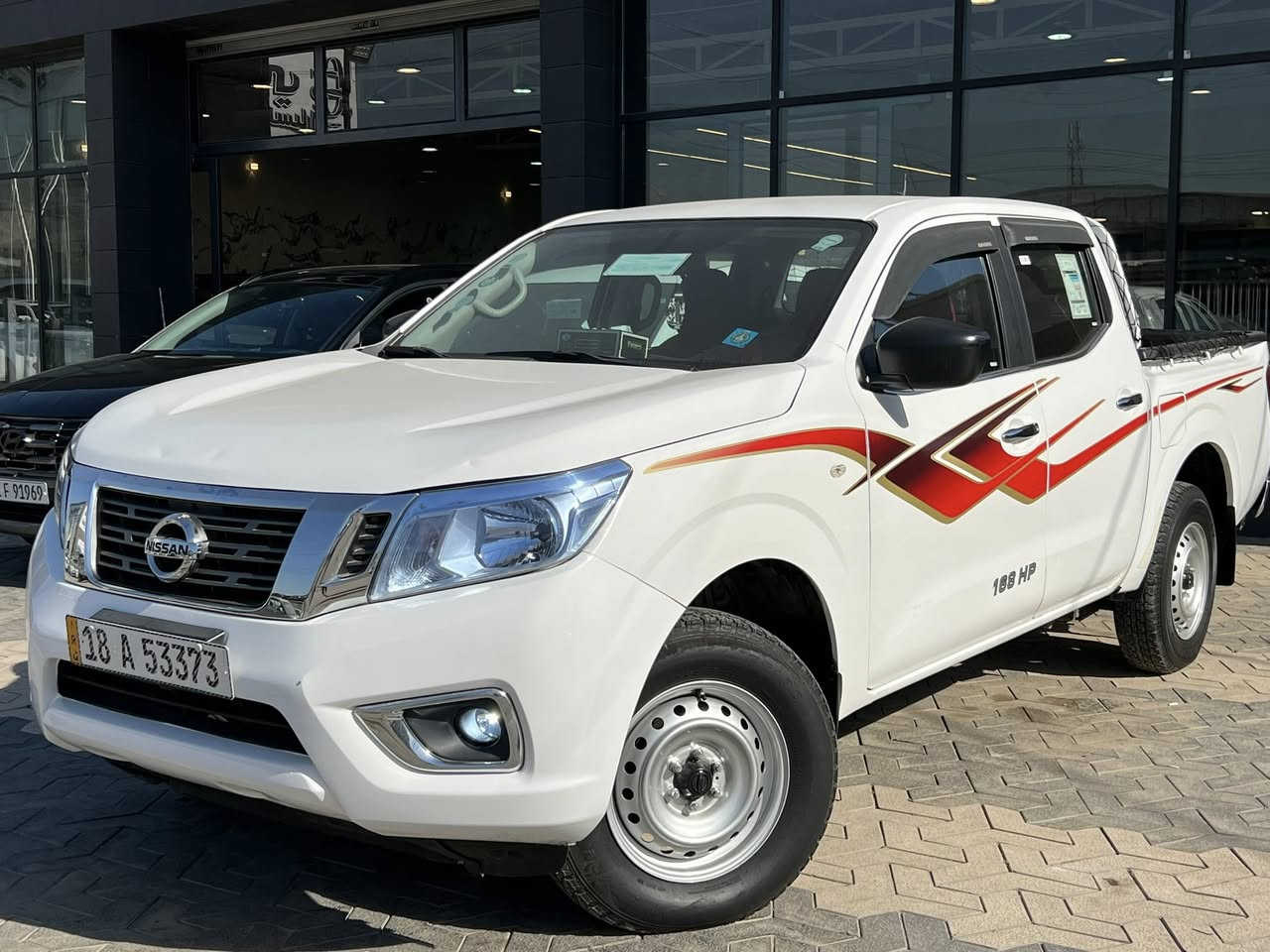 السلام عليكم …
نيفارا موديل 2019 هزة ورقم وسنوية جديد وبأسمي تحويل ثاني يوم 

ماشية 72,000 كيلو حقيقي 

مواصفات معروفه الاعتيادية وبيها كلوبات زينون وبلوجكترات زينون وشاشة وكامرة …
كير اوتوماتيك 

كير مكينة مكفولات ….. شاديلها منظومة مال غاز وشغاله وتفويلتها ب٨ الاف ونص 

جانت بيها دحجه بالبدي والباب الخلفي صار بيها الباب خلفي يمين صبغ وربع البدي والبنيد بي على كد شبر مال طابوكة عدلتها وصبغت على كدها 

مكان السيارة : بغداد 

السعر :175$ وبيها مجال جداً بسيط 

شراي اتصل : ***********
