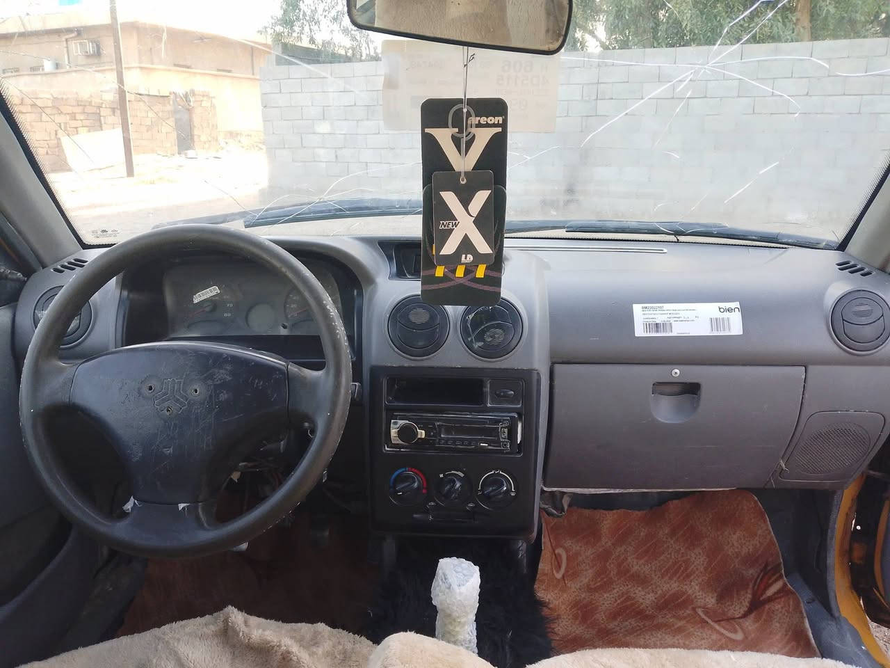 سلام عليكم سايبة 2015مصفرة قرامات نظيفة تحويل ثاني يوم بس تنقص كير حلو دواخل جديدة سعر 22 وبية مجال العنوان البصرة ازبير شعبية رقم الهاتف ***********
