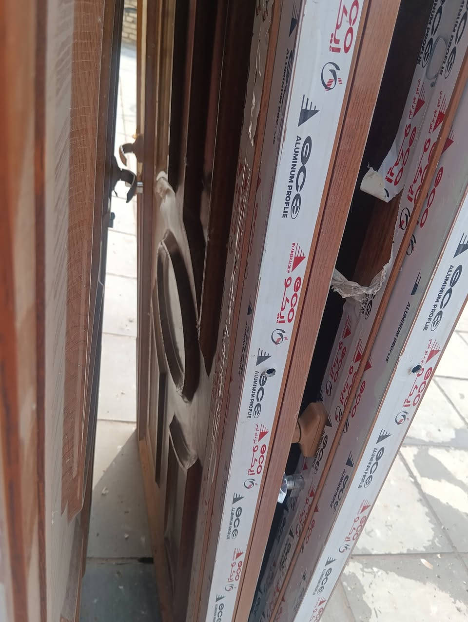 للبيع بيبان الأمنيوم صارلعن شهر بعدهن بجيسهن 3


**إذا كنت صاحب هذا الإعلان وتريد حذفه لأي سبب، رجاءا أرسل رسالة إلى الدعم الفني**