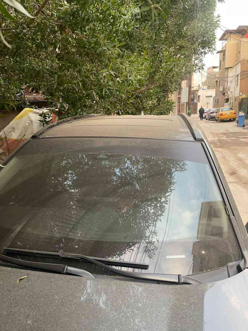 السلام عليكم
راف فور 
موديل 2019 
بيه صبغ باب فقط 
جديده جدا 
فئه xle 
بانزين فقط 
السعر 197 ورقه وبيه مجال بسيط
استفسار اتصال ***********
