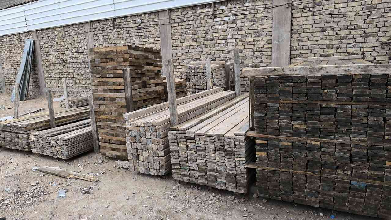 قالب خشب للبيع العدد 12 مكعب
مكاني حله 

للاستفسار  ***********

                 ***********
