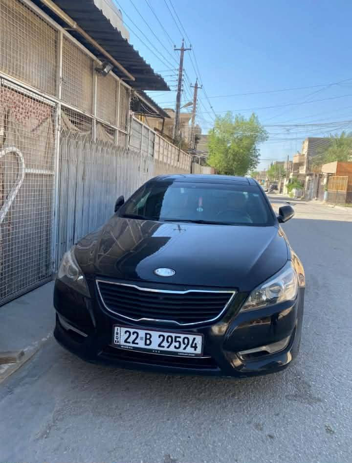 كاتنزا  V6 2012
ماشي ٢١٦ 
فول مواصفات 
بنوراما 
بصمة بيبان + صندوك
مري شفت + نظام ترحيب لدخول سايق 
تدفئة كشنات 
كشن خلفي منفصل موس + تحكم صوتي 
كشن كهرباء سايق و الراكب 
كشن خزن 
ستيرن كهرباء 
تحكم ستيرن 4 جهات 
حساس مطر 
لد داخلي 
3 بردات الخلفيه كهرباء على بگ تصعد وتنزل 
منظومه زنن 
لايت لد وبكلايت لد 
حساسات 
جلد 
سستم صوت 
مصبوغه حزام 
للاستفسار *********** سعره 95
