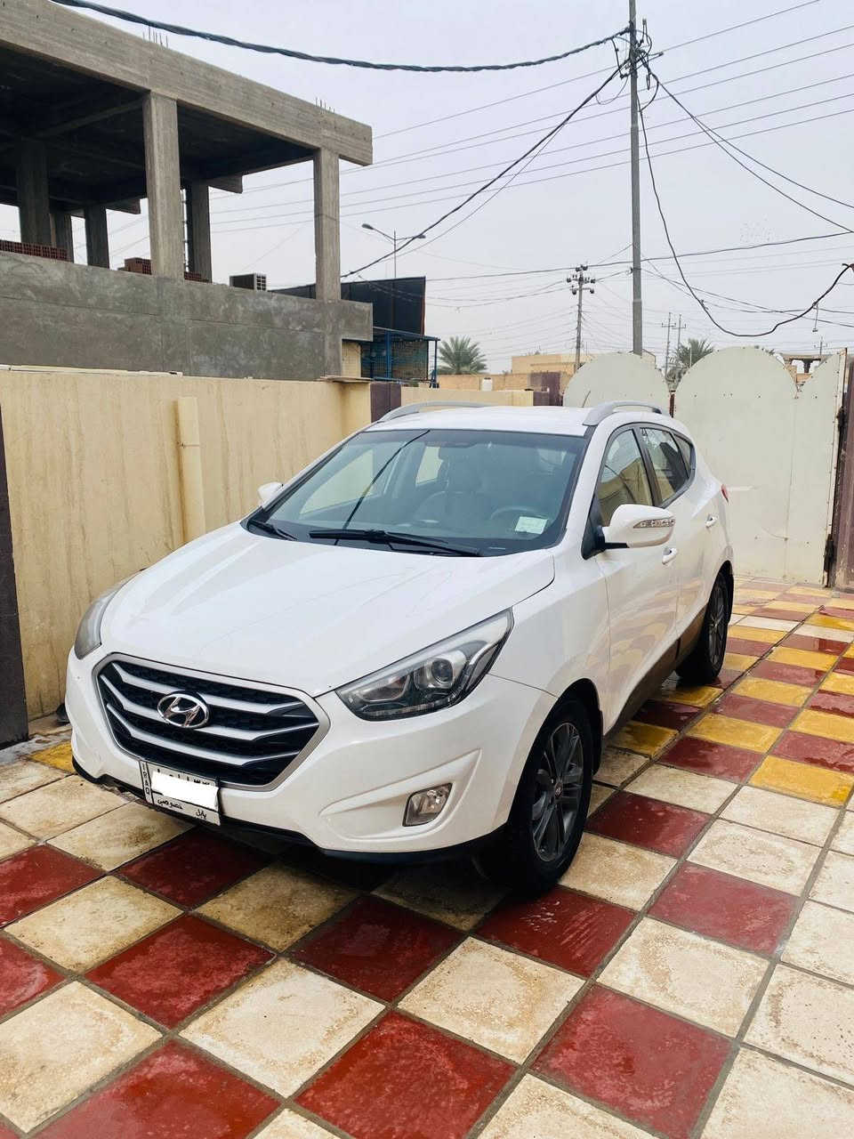 سلام عليكم للبيع توسان خليجي موديل ٢٠١٤ رقم بابل بيها صبغ ٤ قطع فقط بدون تبديل سيارة جاهزه من كلشي السعر ١٢٥ وبيها مجال اتصال ***********
