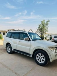 للبيع باجيرو حبتور 2009 خليجي فول موصفات معروفه موصفاتها لجنايه  بيها ...