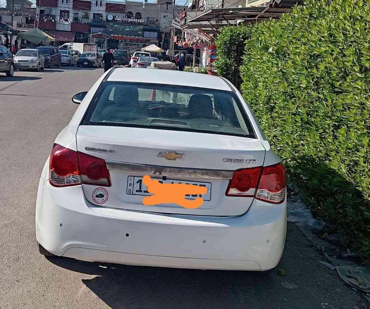 سلام عليكم عندي كروز ٢٠١١ خليجي محرك ١٨٠٠ الون ابيض بغداد للبيع والسعر ٦٠ورقه الاتصال
***********
