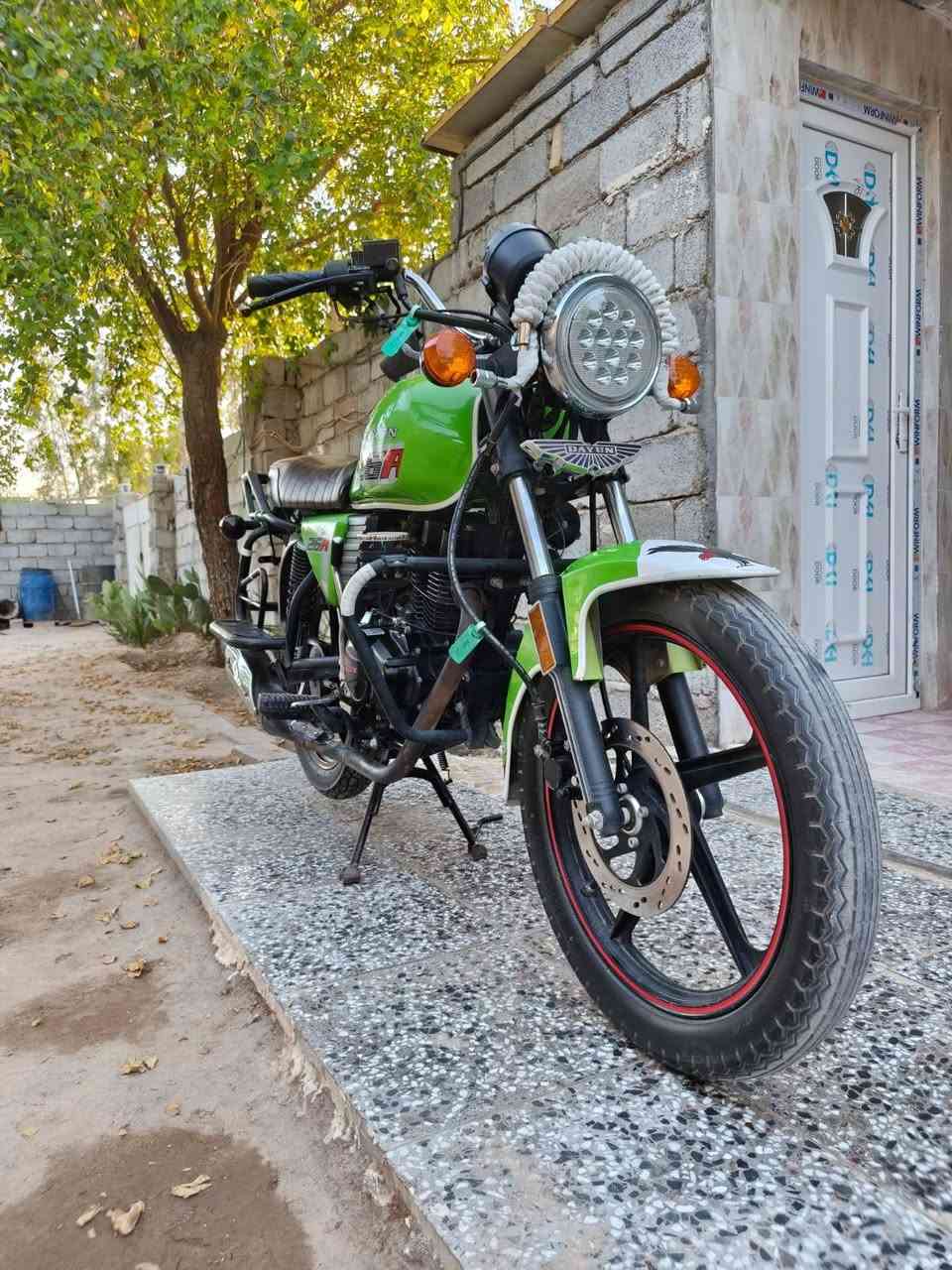 دايون للبيع موديل23💚
اوراق صولي 

محرك 150مكفوله

سويج سجينه

/كربلاء/طريق نجف عمود 883/

سعر بواحد700وبيه مجال واني خادم 

رقمي *********** 

ومراسله على الصفحه موجود
