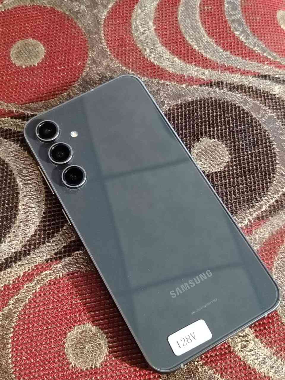 S23FE
ذاكرة 128
تك سيم + شريحة الكترونية eSIM
جهاز نظافة 100% حيل نظيف نا بي ولا شخط
نسخة سناب داركون 
جهاز بدون محلقات فقط معا كفرات ثنين 
سعر ب 380
مكاني موصل مجموعة ثقافية 
متوفر توصيل فقط باعتماد ( ادزلي حك توصيل ادزلك الجهاز )
أي استفسار تفضل خاص 
(بدون مراوس )


**إذا كنت صاحب هذا الإعلان وتريد حذفه لأي سبب، رجاءا أرسل رسالة إلى الدعم الفني**