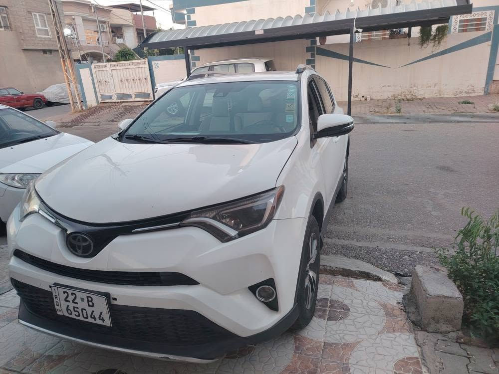 السلام عليكم 

راف فور 🚗
موديل ٢٠١٨ 🛑
رقم اربيل 

هزه جديد 
فول مواصفات 
XLE🔼
 وارد امريكي 🇺🇸
سقف سلايد 
شاشة🖥 
دشبول  لونين أبيض مرغوب 
كشنات لونين
كاميرا دوارة📷
نضام GBS 📍
رادار امامي وجانبي نقطة عمياء تحديد مسار🚏 سياقة ذاتية📌
نضام ايكو /نورمل/سبورت
مثبت سرعه مع تنبيه 🕹
صندوق كهربائي 🔋
وباقي المواصفات المعروفه
كير مكينه صدر تخم تاير بطارية كهربائيات كله جديد 
مكاني  كركوك روناكي 
*********** كركوك, العراق
