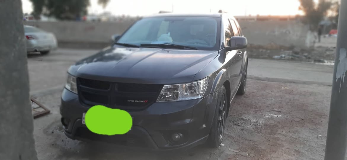 جورني ٢٠١٨ لون فيلي الرقم مشروع وطني تداور ثاني يوم السنويه باسمي لغاية ٢٠٢٨ الضرر تبديل بنيد بلاد وخشم الجاملغ كشنات والكاعيه مغلفه سته سرندر ويل ١٩ كروم ماشيه ٧١ الف كيلو متر السياره بلاد ما مفتوح بيه اي شي ولاينقصه شي بصمه تشغل وابواب فور ويل السعر ١٥٥ ورقه يوجد مجال لتفاوض عل سعر رقم الموبايل ***********
