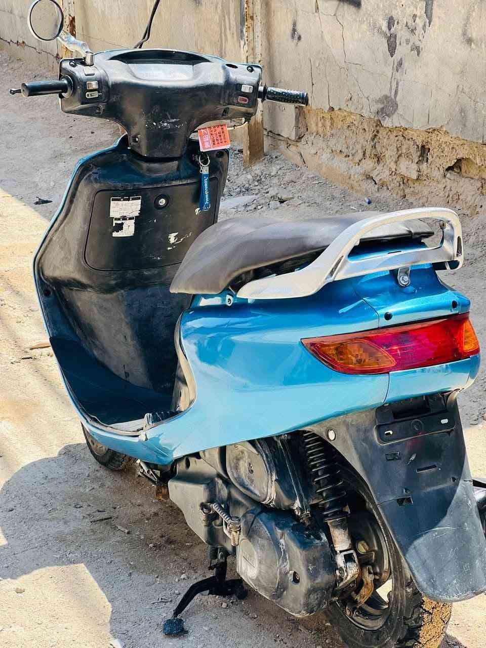 سلام عليكم
فراشه للبيع دراجه جاهزه مال جناي مكينه ناعمه 
كهربائيات سلف لايت هورن اشاير كله شغال 
مكاني نجف شارع ابصخير سعر 360وبيها مجال للشراي
للاستفسار ***********
