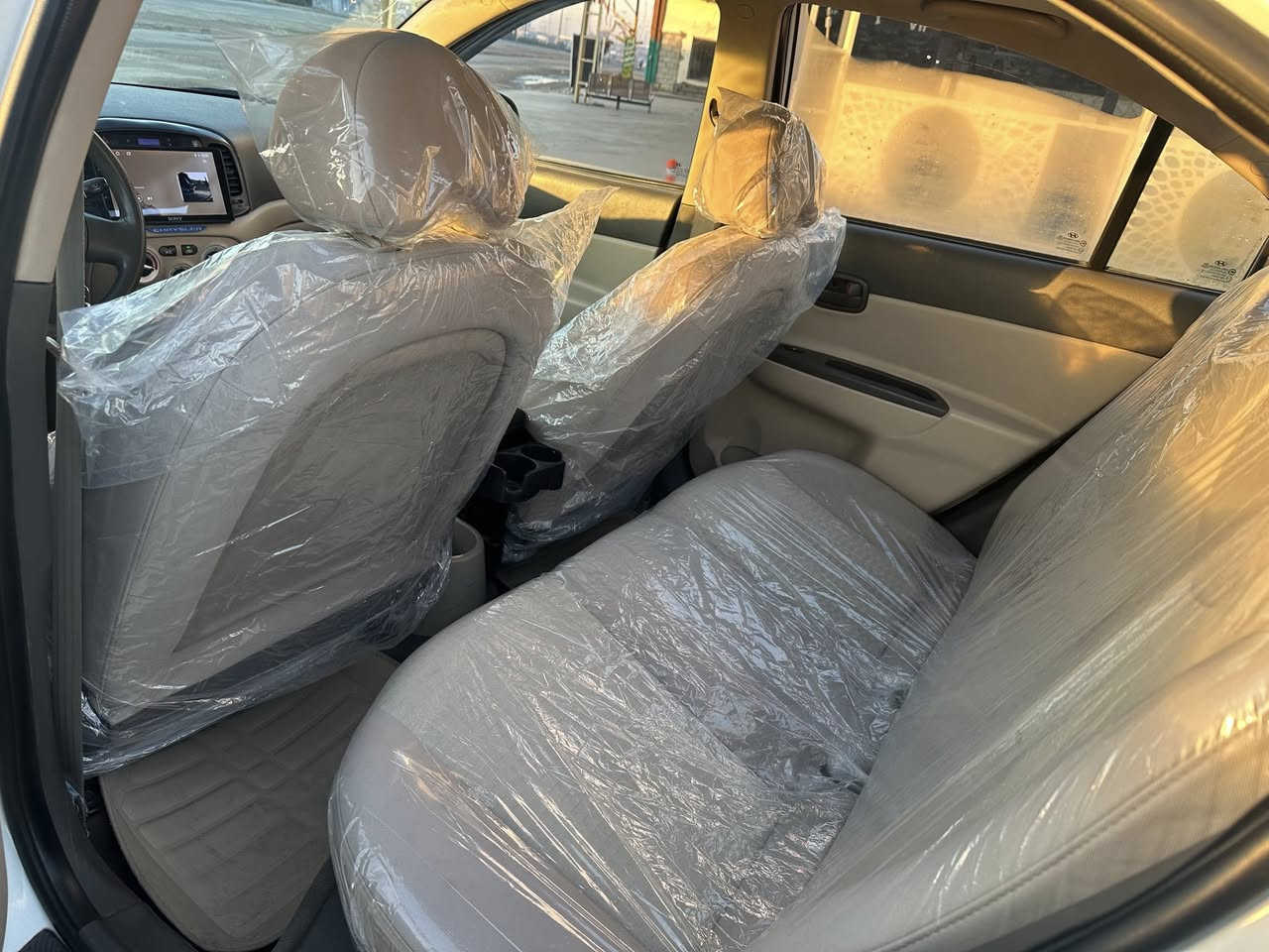 عليكم اكسنت دبدوب 
موديل 2011
محرك 16
كير اوتماتيك
رقم اربيل
تخم تاير جديد
السعر 115 وبيه مجال

***********

***********وتساب
