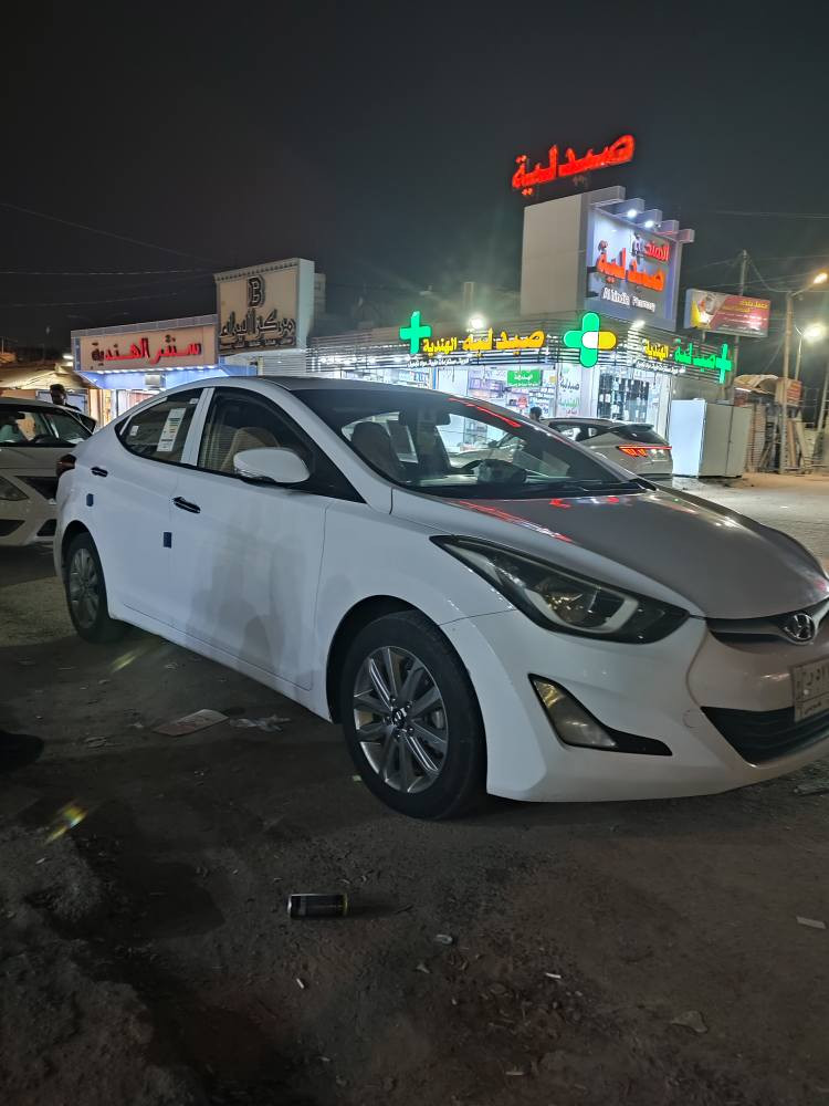 هونداي النترا موديل 2014 شكل 16 محرك 1800خليجي فول عده البصمه ماشيه 115 محرك كير تبريد تمام رقم بصره سنويه بعد شهر وتنتهي سياره كفاله عده صبغ قليل اثر تقشير قليل كلش 
مكان السياره البصره المعقل دور الهنديه السعر 120 وبيها مجال قليل *********** البصرة, العراق
