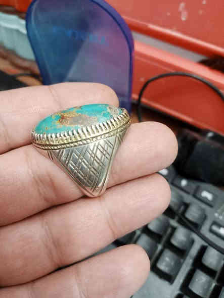 فيروز طبيعي صياغة يدوية ثقيلة قياس الخاتم ٢٦ 
تواصل خاص واتساب ***********
