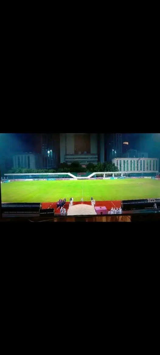 شاشه هايسنس U7Q 2025 الي هيه أحدث موديل ب U7 وأفضل موديل شاشه mini led حجم55 شاشه فول من جميع النواحي الشاشه نضيفه جدا مستخدمه شيء قليل وضمانه ما خلصان رايده ب (700) الف مكاني(بغداد الأمين الثانية) رقمي *********** وبي واتساب
