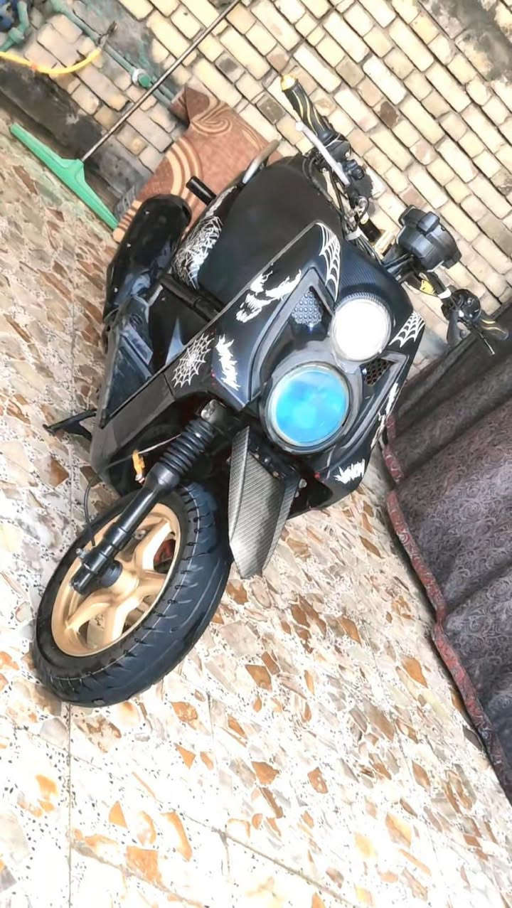 السلام عليكم  سكنس جبلي للبيع نضيفه كلش.  وما عوزه شي. كلشي شغال بيه. وما مفتوح بيه برغي شرط افحص يلا تاخذه. السعر 1250 وبيه مجال.  وهذه***********
