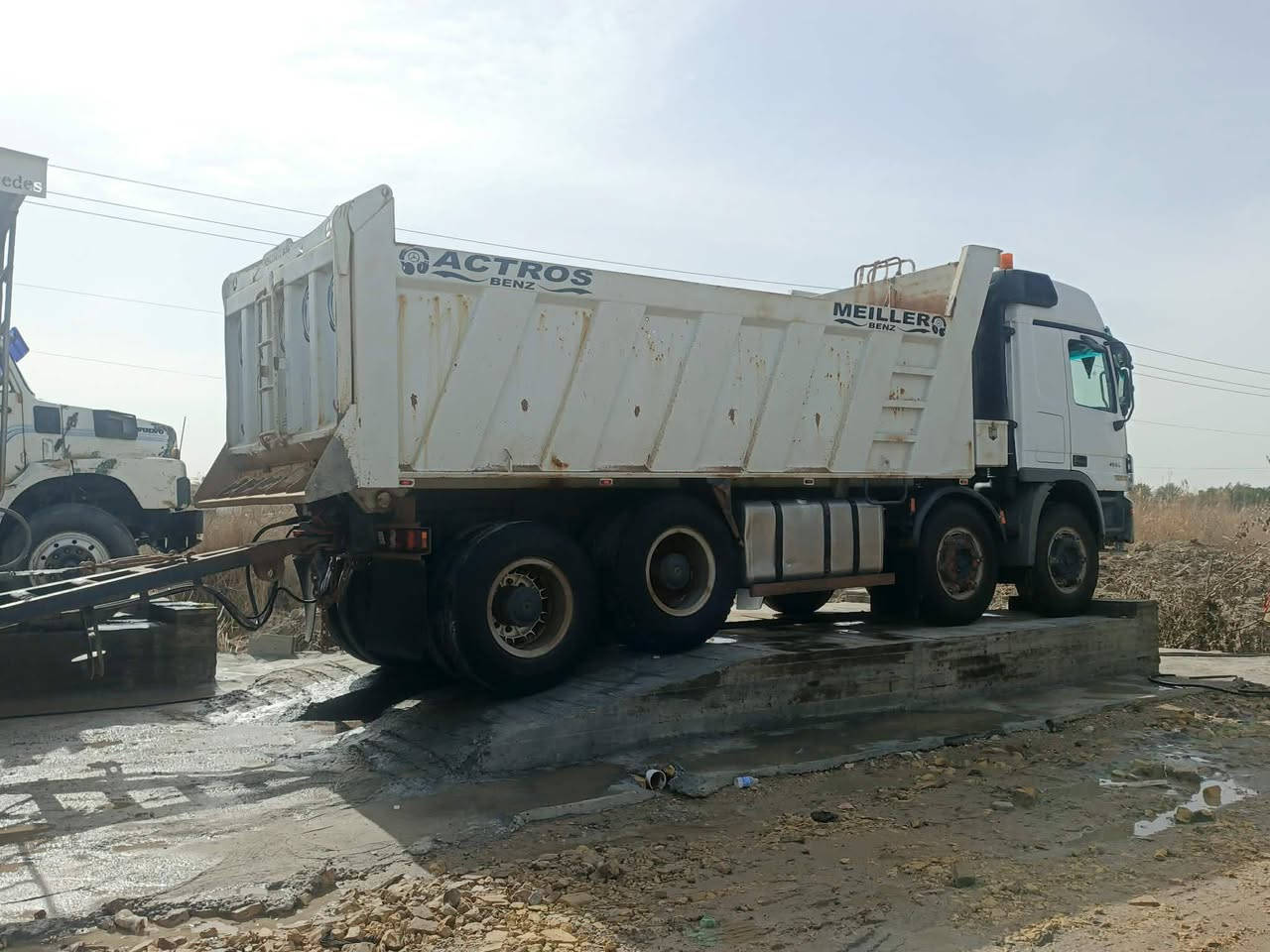 للبيع مربوطه ٣لوحات 
بسمي سنويه ل{ 28}
***********
***********
