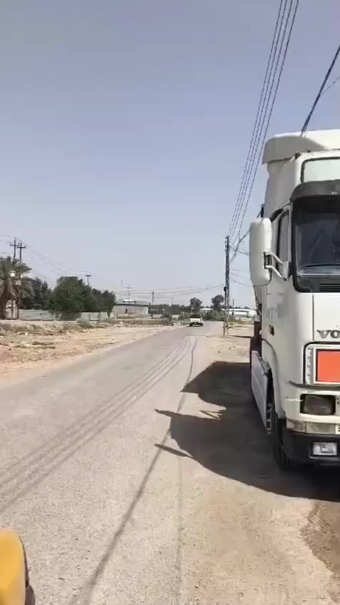 السلام عليكم
قطه للبيع واجهه 9 ونص مساحه 200 
بيع سريع سند 25 
***********
***********
