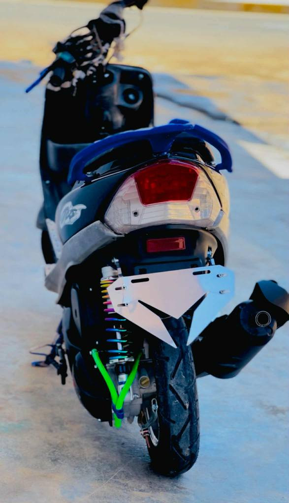 للبيع ( ماكس منغولي )

بوشه بلاديي محرك ـلا صرف ولا بخار🔥

سلف رياضي  نكره  سلف🔥

كهربائيات شغاله 

شلعه ومعدل. مخيف🔥

صالنصه FM 🔥

كلج امامي وخلفي رياضي🔥

سعر  خاص
***********
واتساب كركوك, العراق
