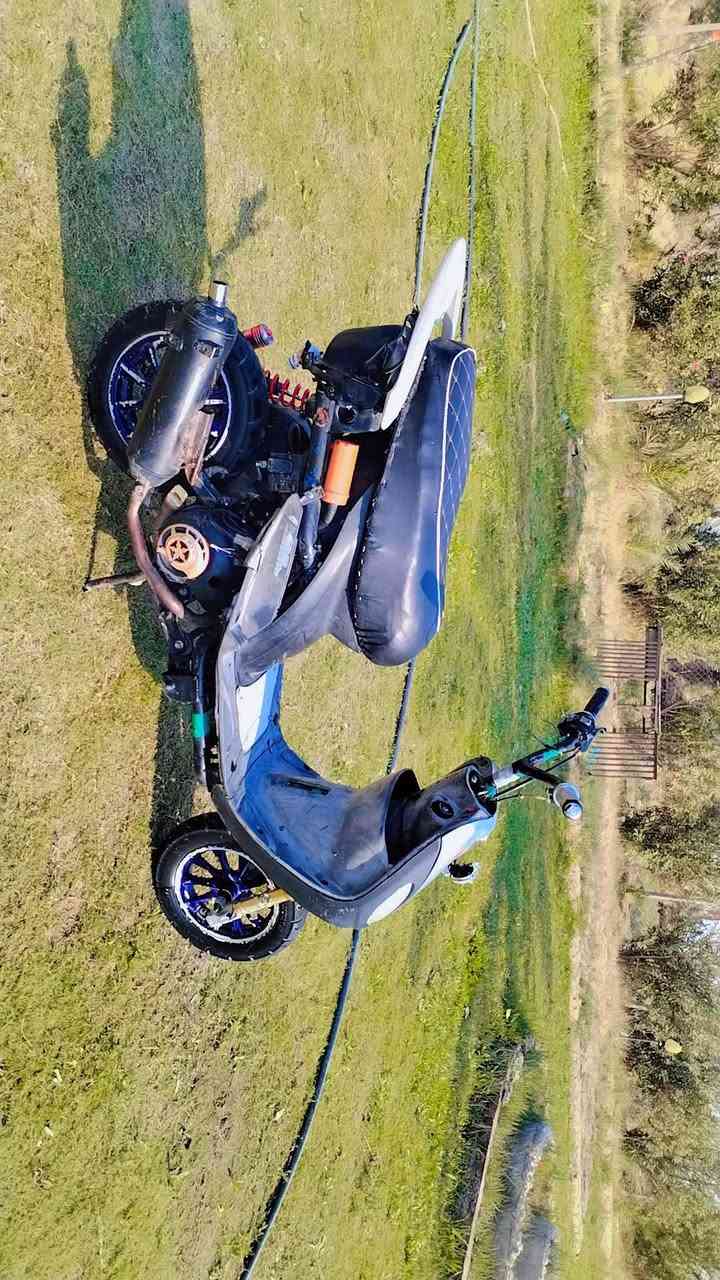 دراجه ماكس منغولي البيع مزوده دراجه حلوه شرط شلعه ومعدل الشراي ***********
