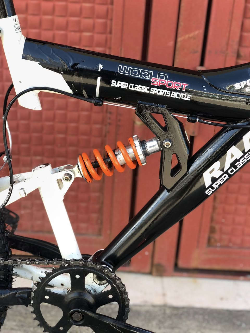 بايسكل 

قياس / ٢٤

بریکات فحم

٧*١ كير 

دبل امامي و خلفي 

إطارات جديد

سعر / ٧٥ الف

مكان سليمانية 

توصيل موجود


**إذا كنت صاحب هذا الإعلان وتريد حذفه لأي سبب، رجاءا أرسل رسالة إلى الدعم الفني**