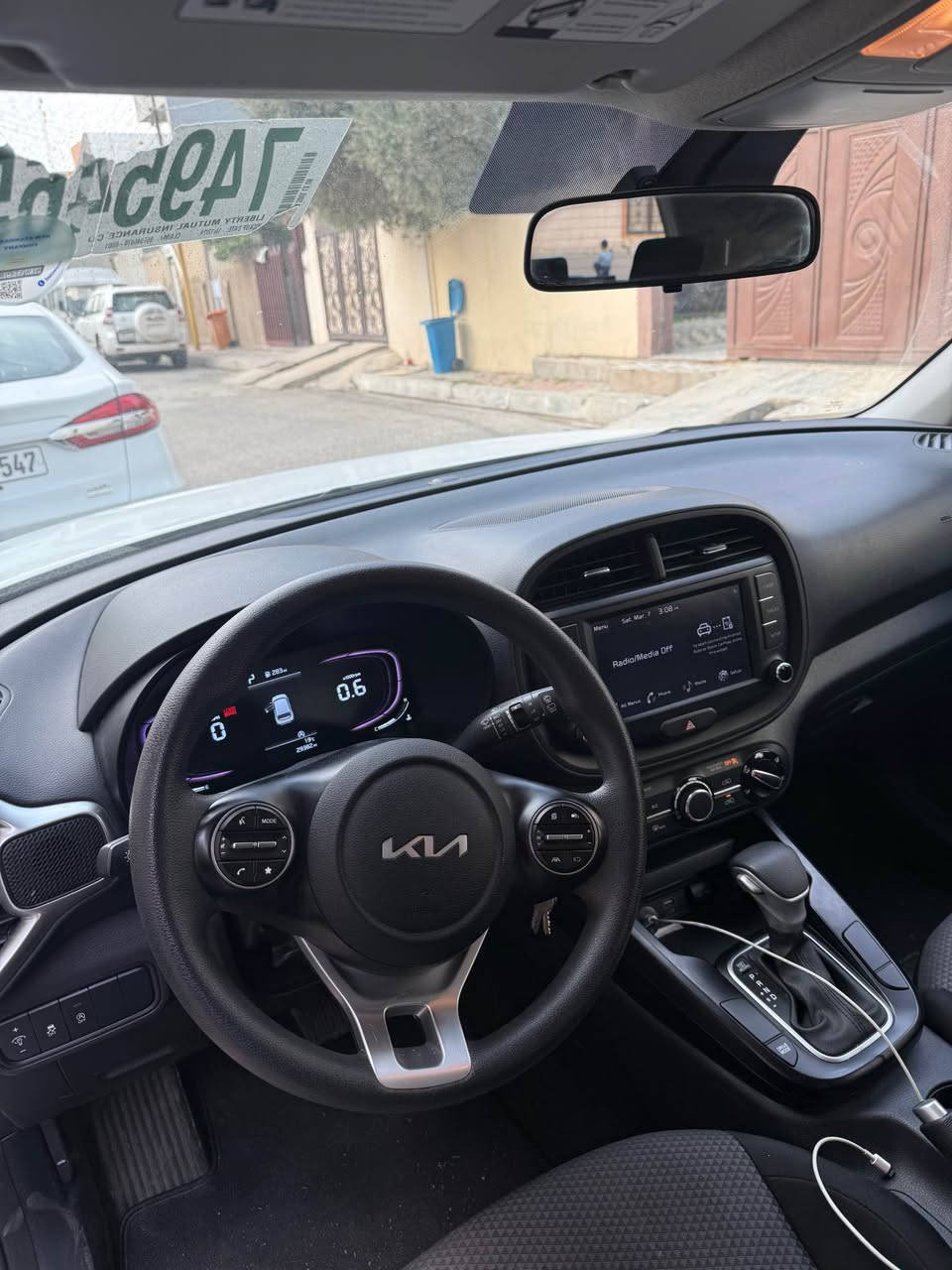 سلام عليكم
للبيع كياسول 
موديل 2024
بجم كبس خلفي كبس 
سيارة بدون حادث
فقط جامرلغ خلفي مصبوغ+تكمة سايق
بدون ايرباك بدون اي دواخل صورة الحادث موجود بل منشور
محرك 2000دوش مرغوب
رقم كاتي يترقم اربيل هزةو براد جاهز يعني ترقيم مباشر 
عنوان كركوك
الستفسار
***********
*********** كركوك, العراق
