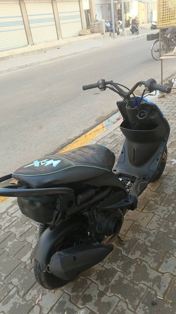 سلام عليكم دراجه البيع سعر 400وبيها مجال ***********
