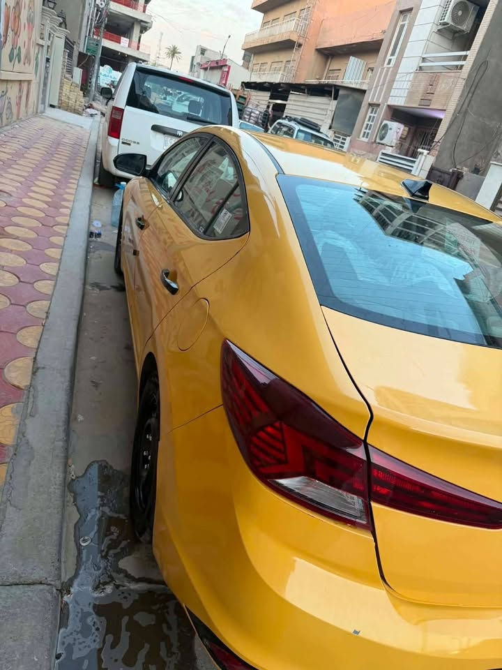 السلام عليكم
النترا 2019 مكينه 2000 دوش وكير اي تي المرغوب 
رقمه بغداد باسمي رقم وهزه جديده تتحول بكل
 المحافظات
مكاني الموصل بيه قطعتين 
السعر 135 وبيه مجال قليل 
تفاصيل اكثر اتصل 
***********
