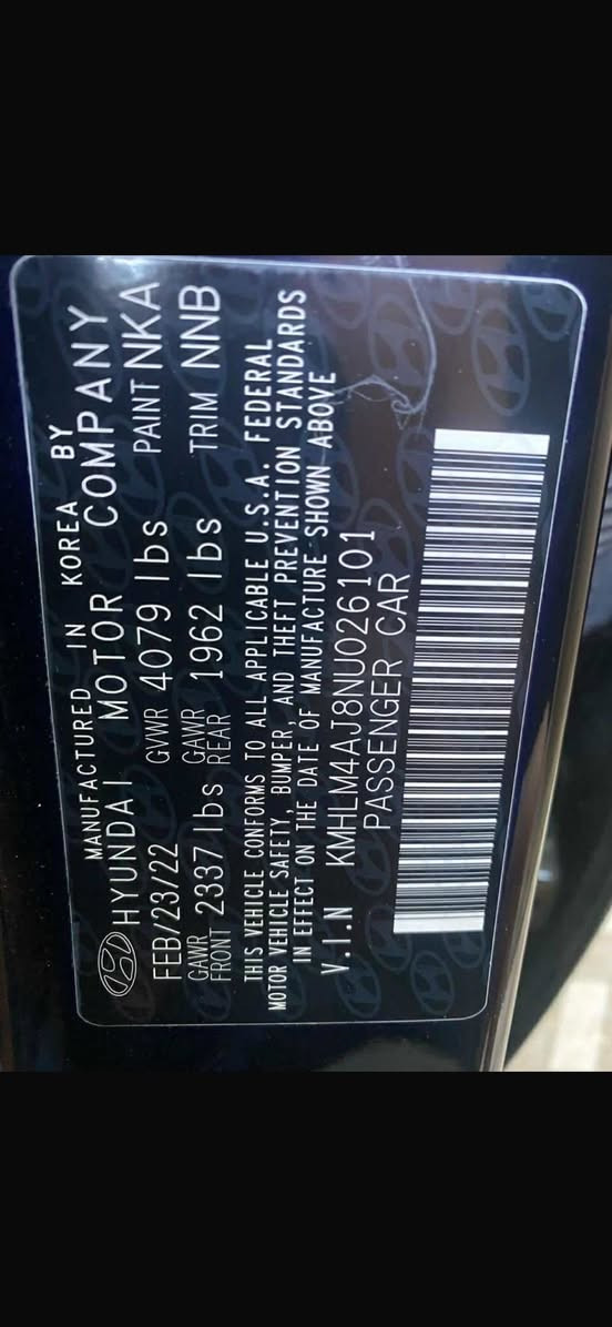 النترا هايبرد للبيع موديل 2022
سيارة مكفولة من صبغ حادثها خلفي فقط ومعدل صندوك عل بارد موضح بل صورة
سيارة ماشية 40 mi
مواصفات السيارة فول 
-بصمة/ فتحة  /تشغيل عن بعد /اوتو هولد / هند بريك بصمة / تحديد مسار وقيادة ذاتية / رادار امامي/ شاشة ابل كار بلي / تدفئة كشنات

السعر 146 وبيه مجال بسيط 

 ***********
